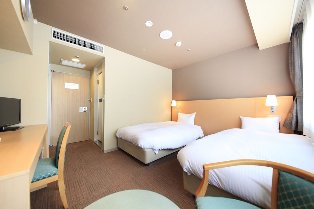 Consecutive Stay - Twin Room, Non-Smoking - Photo 3