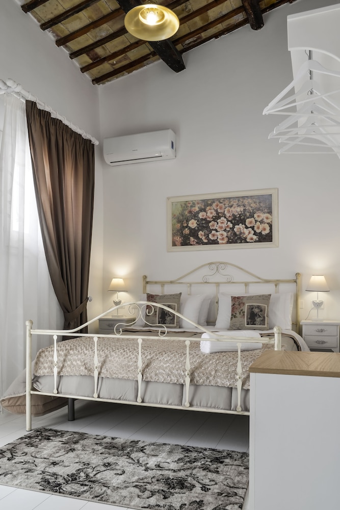 Deluxe Quadruple Room photo 1