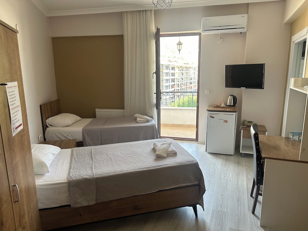 Comfort Twin Room