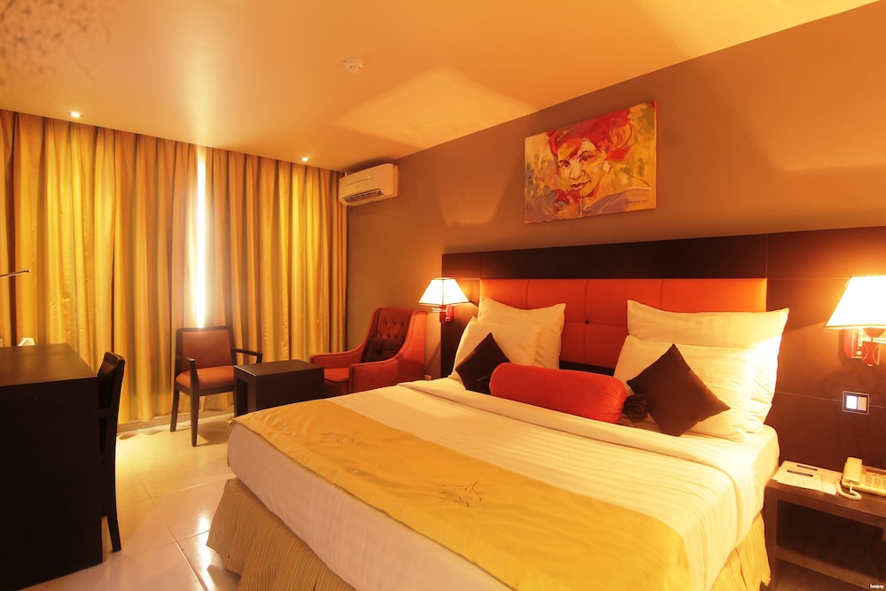 Deluxe Single Room, City View