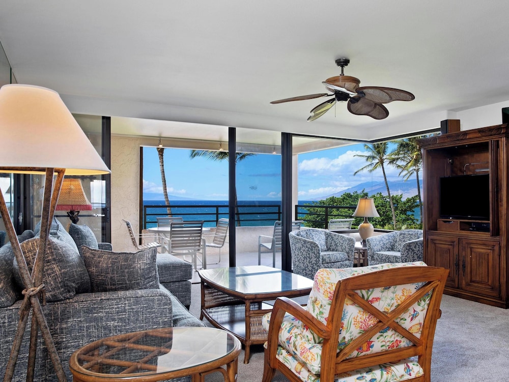 Condo, 2 Bedrooms, Oceanfront (407)