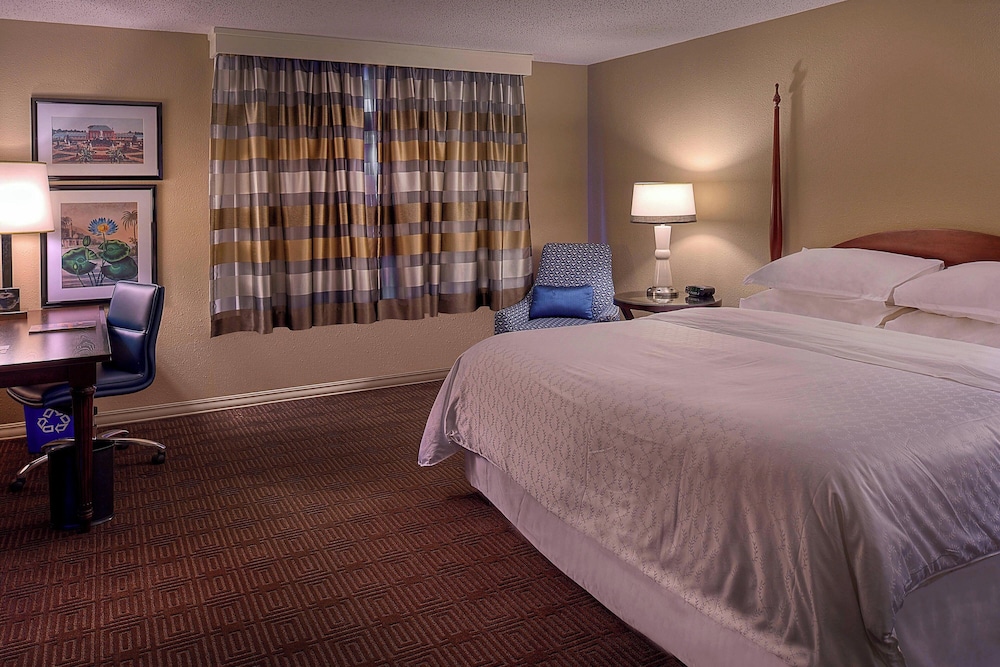 Chalet, 1 King Bed - Photo 2