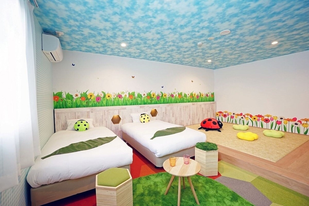 Deluxe Quadruple Room, Non Smoking photo 2