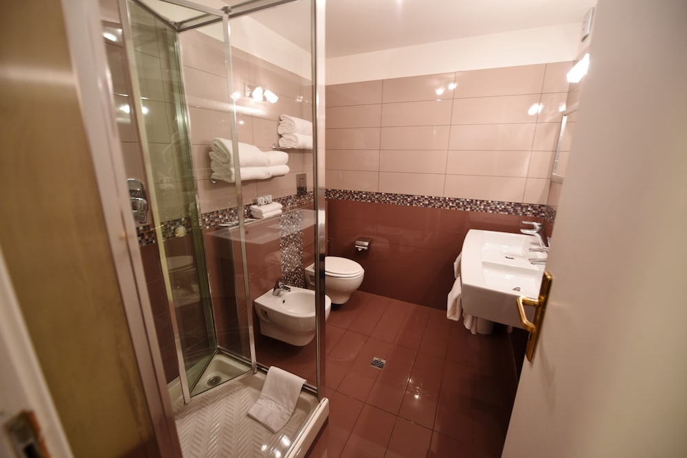 Quadruple Room photo 3