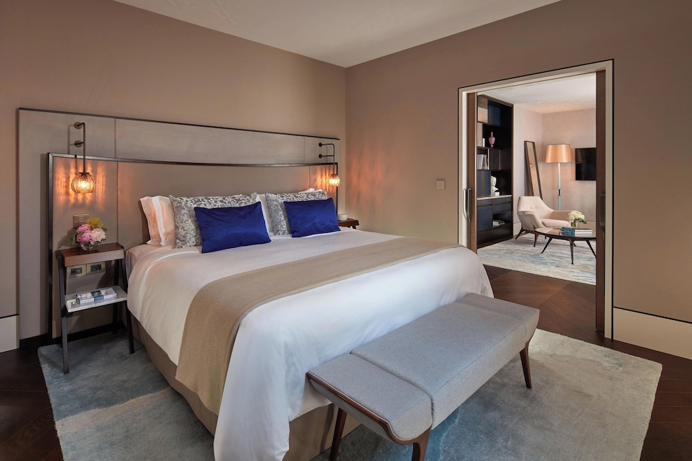 Venetian Suite photo 3