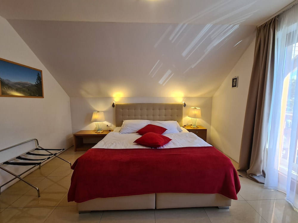 Deluxe Studio (Apartma z 2 spalnicama in balkonom)