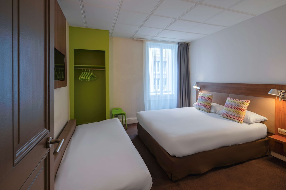 Standard Room, 1 Double Bed (Junior Bed up to 10 years) - Photo 5