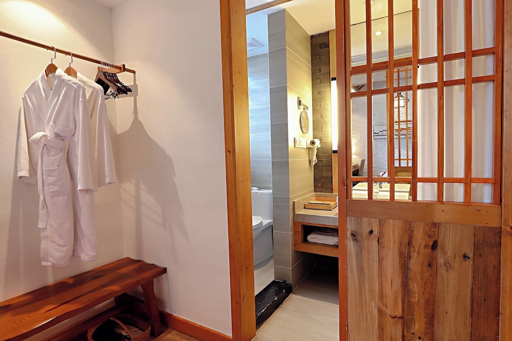 Comfort Double Room, City View photo 3