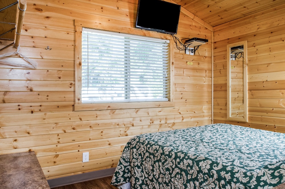 Cottage, Kitchenette (Pets OK) photo 3