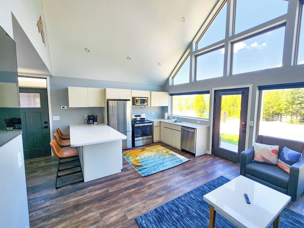 Panoramic Cottage photo 2