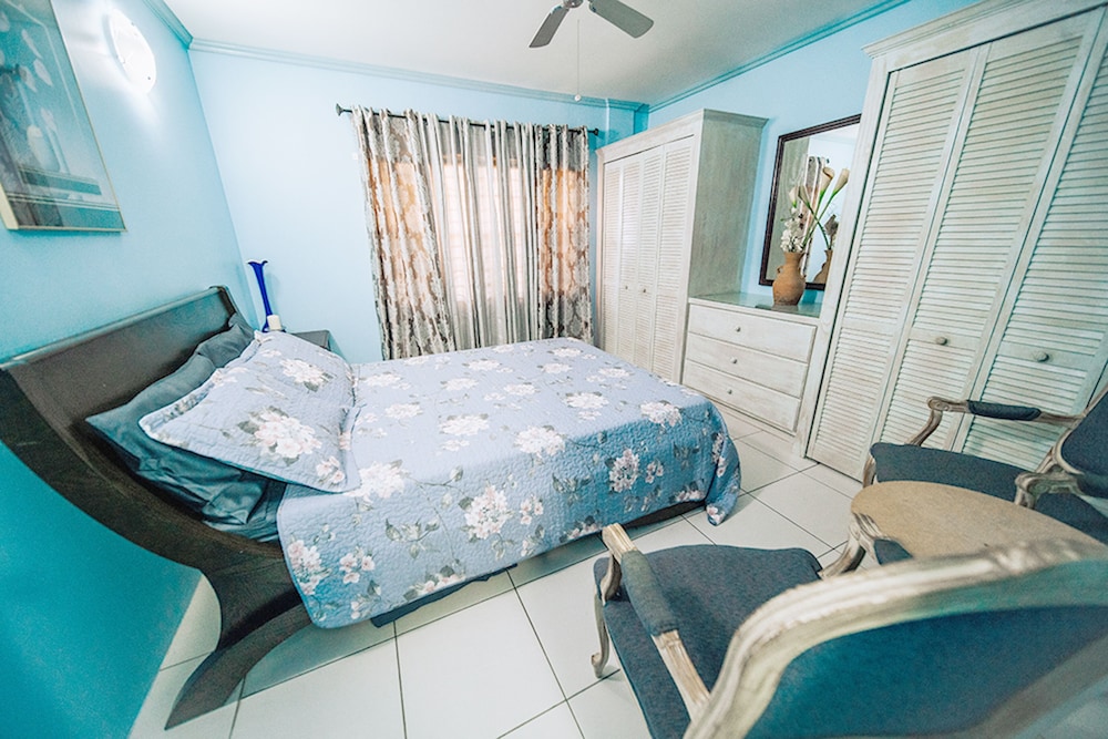 Signature Suite, Multiple Beds, Patio, Garden View photo 1