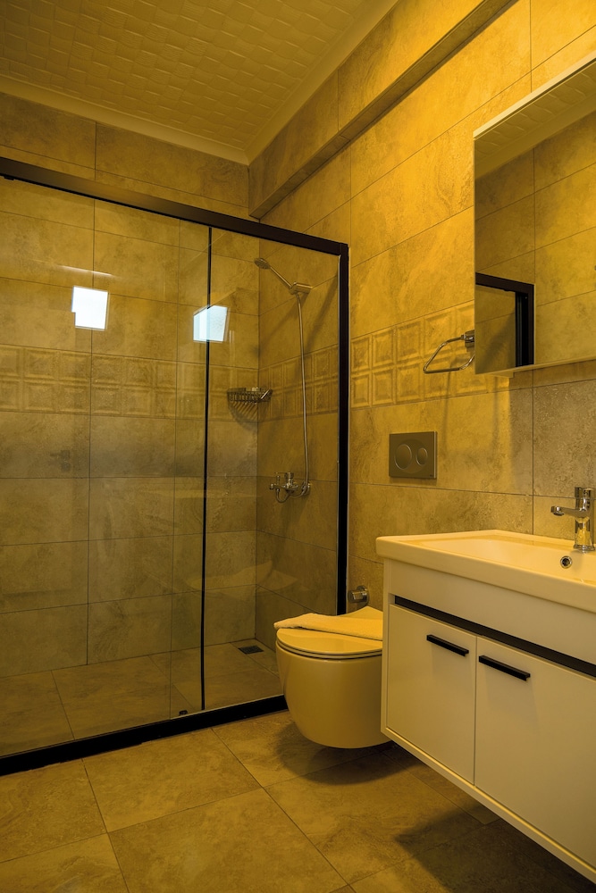 Classic Condo, 1 Bedroom - Photo 24