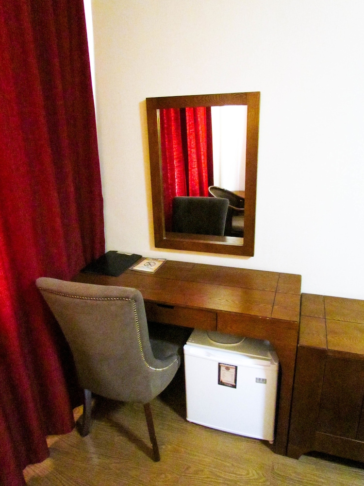Standard Room photo 2