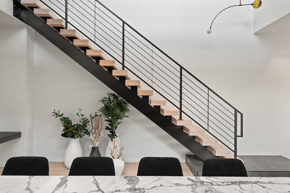Lux Penthouse 4-story Stunner Rooftop Views, Billede 30
