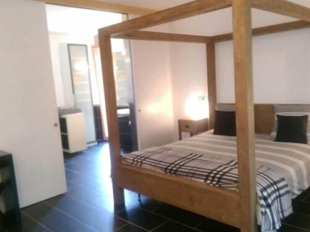 Standard Double Room, Private Bathroom