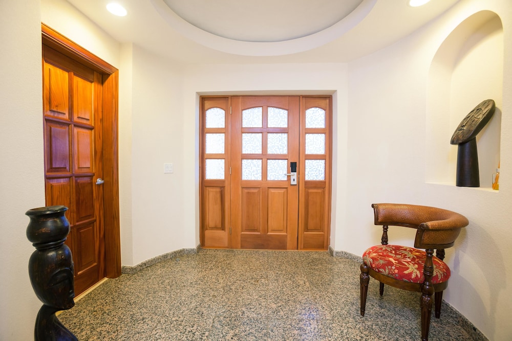 Condo, 2 Bedrooms, Terrace, Garden View photo 3