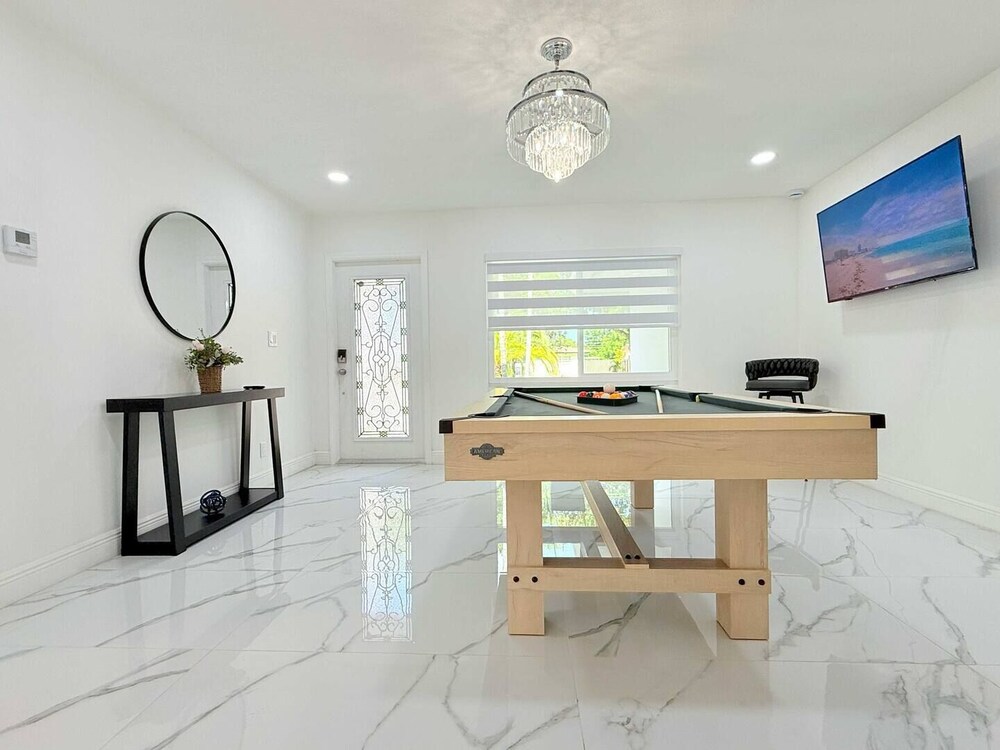 Palm House Near Beach Game Room Pool King Beds, Φωτογραφία 31