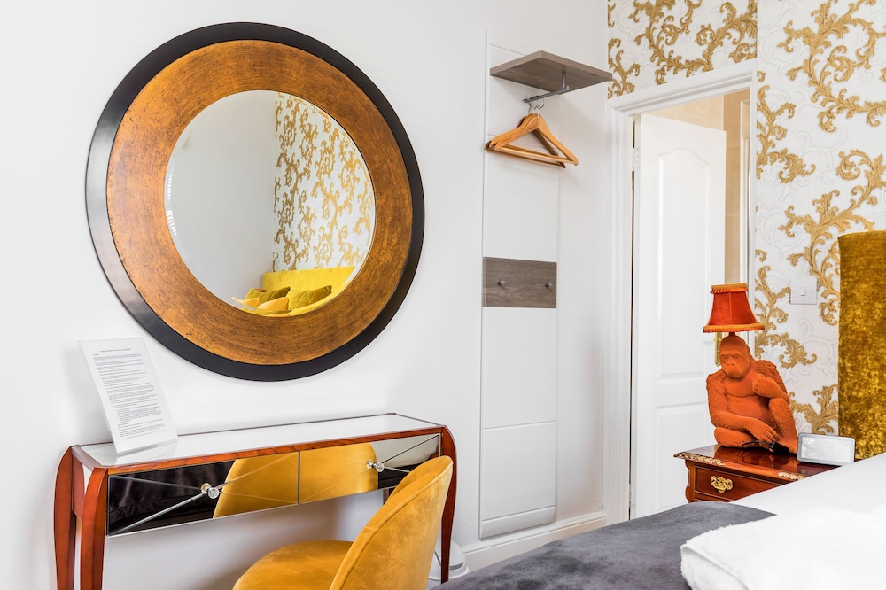 Superior Double or Twin Room - Photo 5