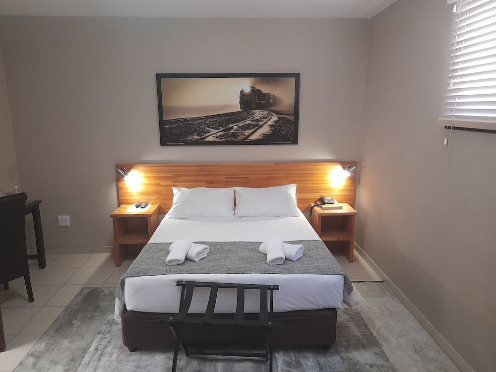 Standard Double or Twin Room photo 3