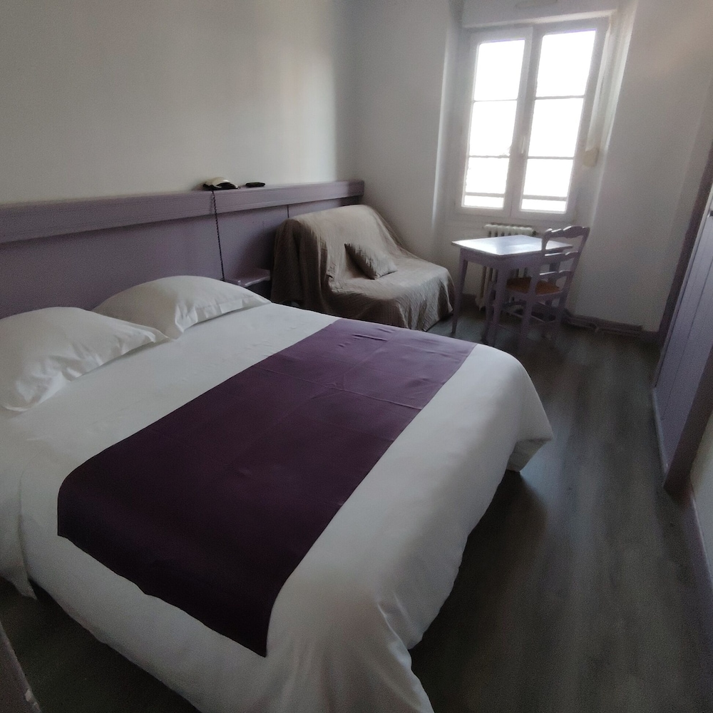 Comfort Quadruple Room, 1 Double Bed with Sofa bed, Private Bathroom