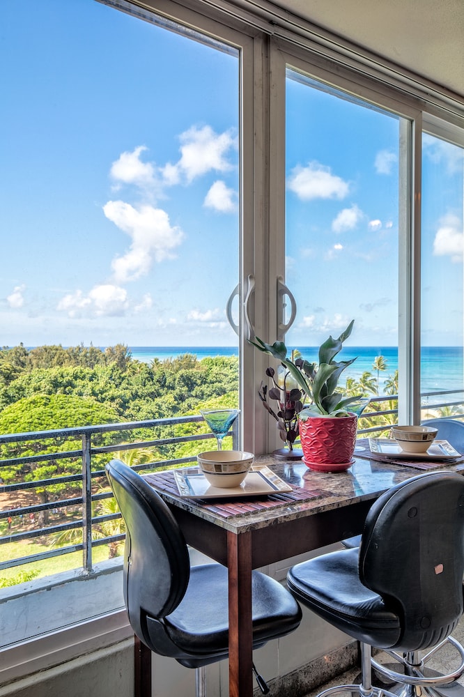 Ocean View Studio with Kitchenette photo 3