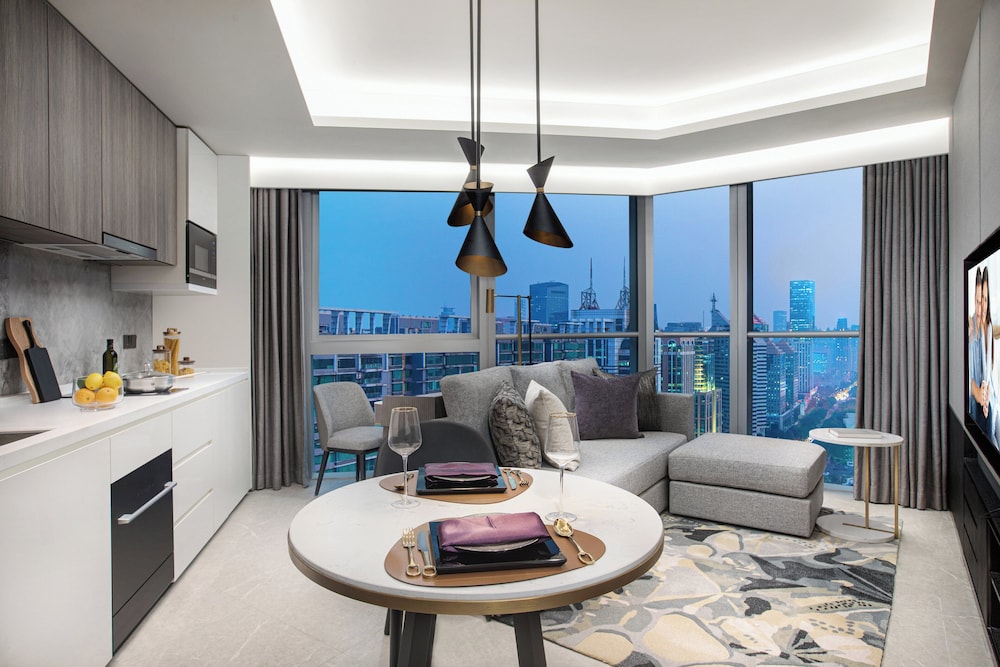 1 Bedroom Executive