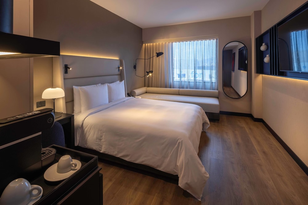 Superior Room, 1 Queen Bed, Non Smoking