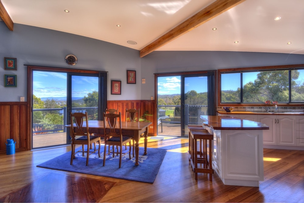 3 Bedroom House With A Large Veranda photo 2