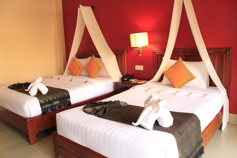 Superior Twin Room, Balcony photo 2