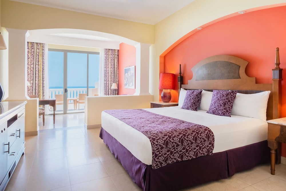 Junior Suite, Oceanfront