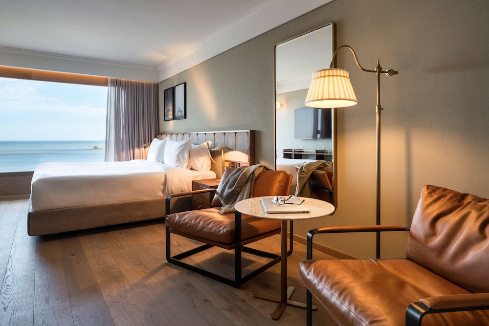 Deluxe Room, 2 Twin Beds, Sea View - Photo 1