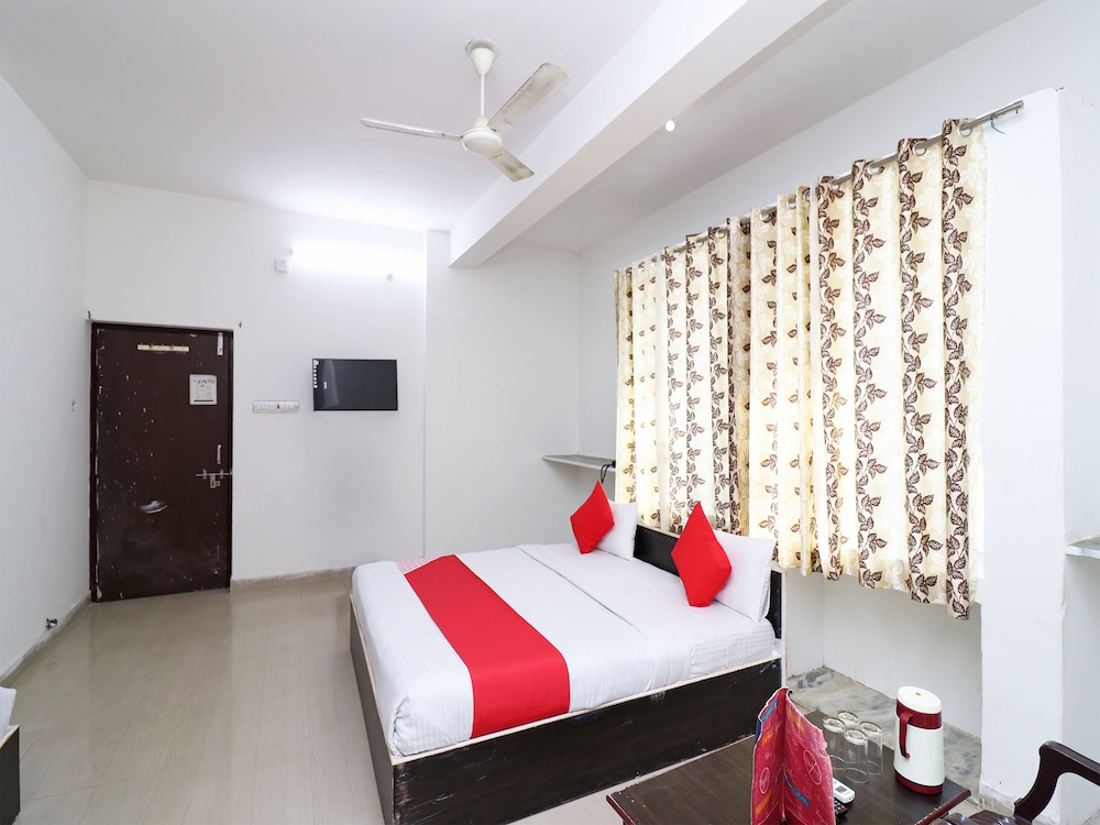 Deluxe Double Or Twin Room, 1 King Bed photo 3