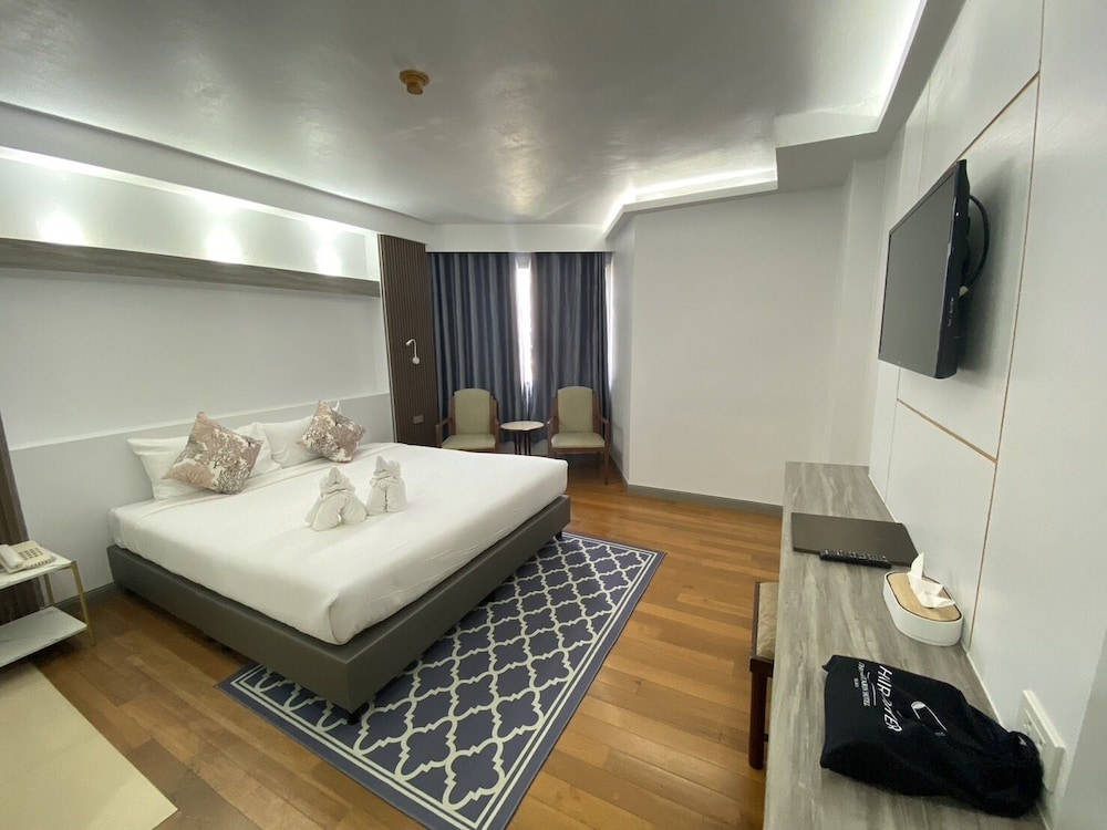Premium Double Room, 1 Bedroom, Non Smoking, City View photo 2