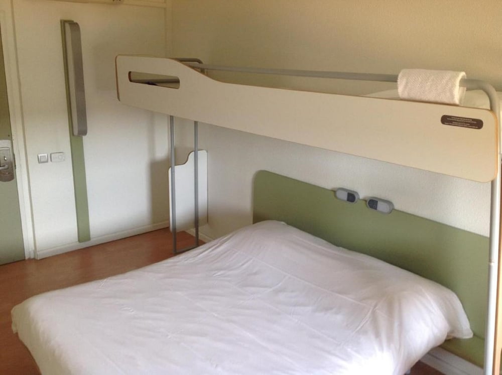 Triple Room, Multiple Beds photo 2