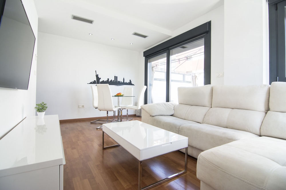 EnjoyGranada LUJO Swimming Pool and Parking, Billede 16