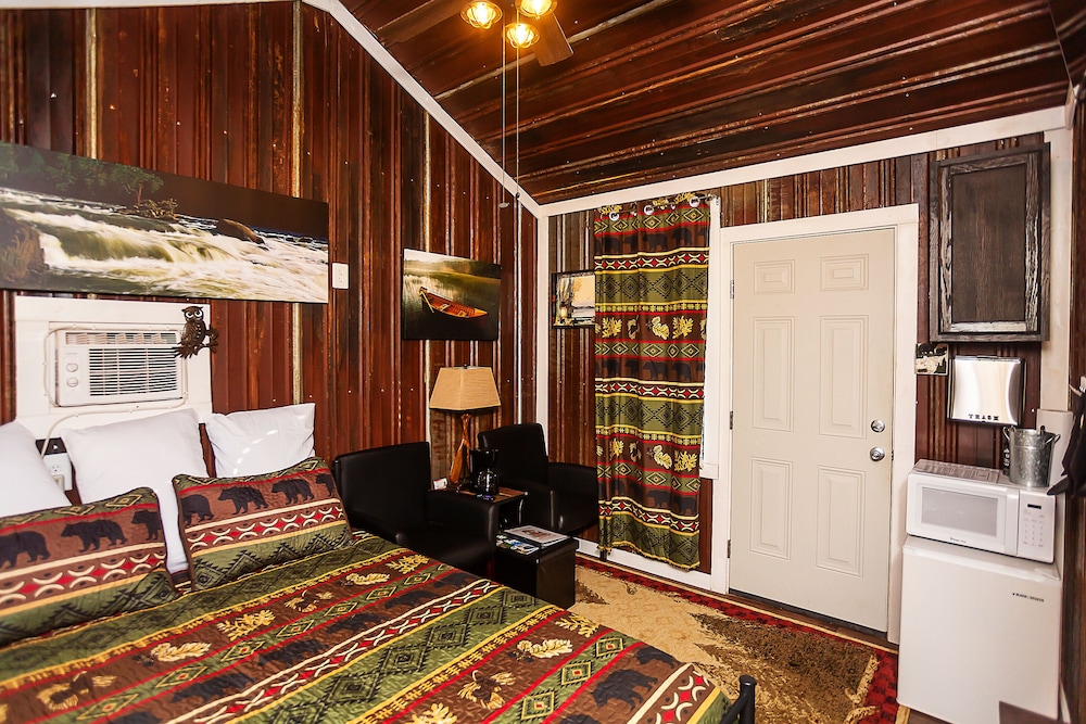 Yowie Cabin photo 1