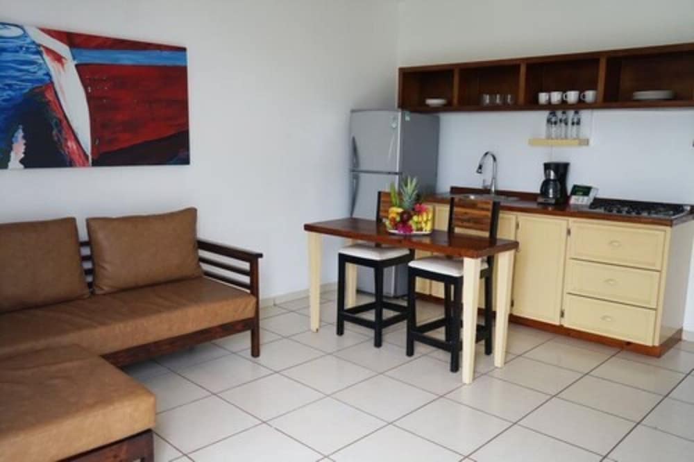 Villa, 2 Bedrooms, Ocean View photo 3