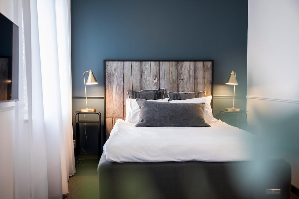 Standard Room (140cm bed) (Spa is not included) photo 1