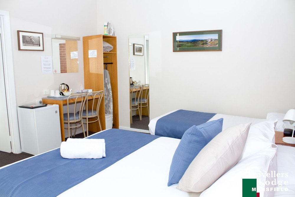 Motel - Family Room