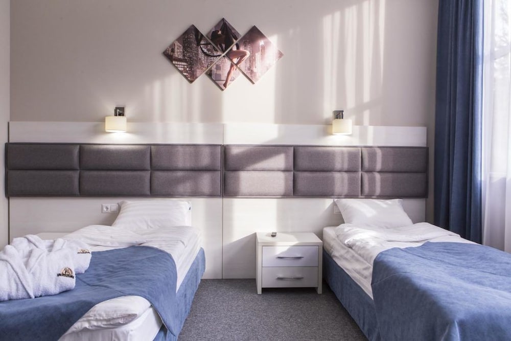 Standard Double Or Twin Room photo 3