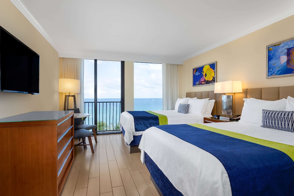 Room, 2 Queen Beds, Oceanfront (Wellness Room)