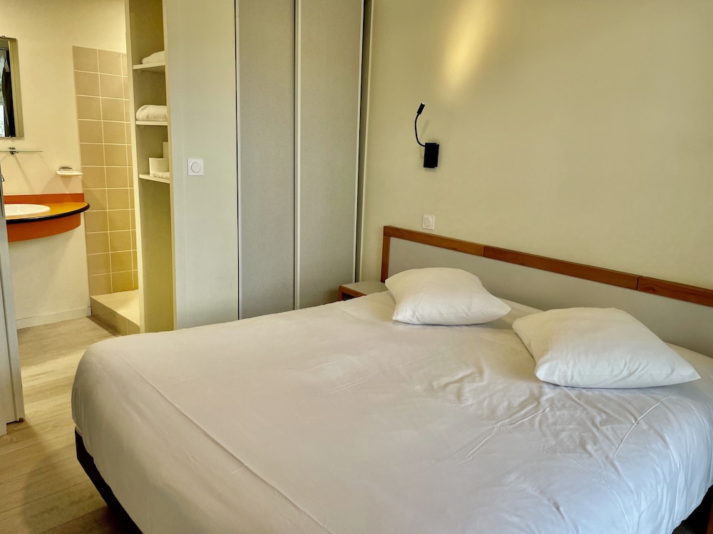 Classic Room - Photo 4