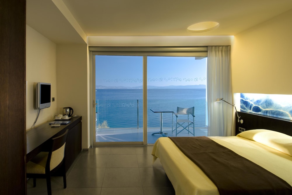 Double Room - Photo 2