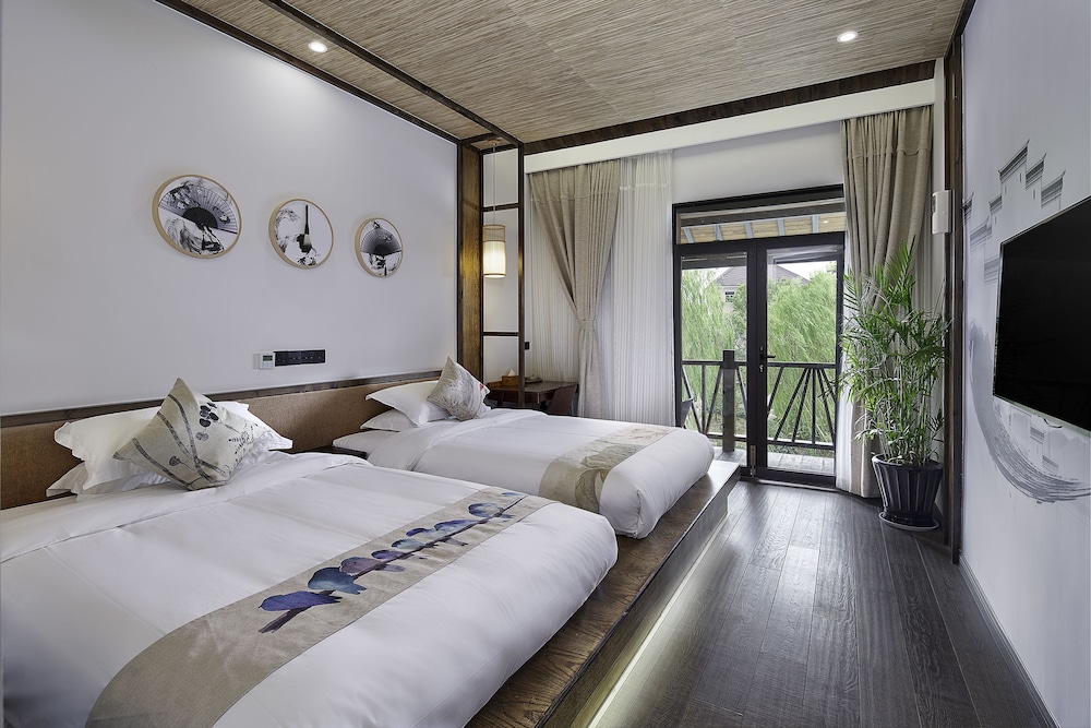 Standard Twin Room photo 1