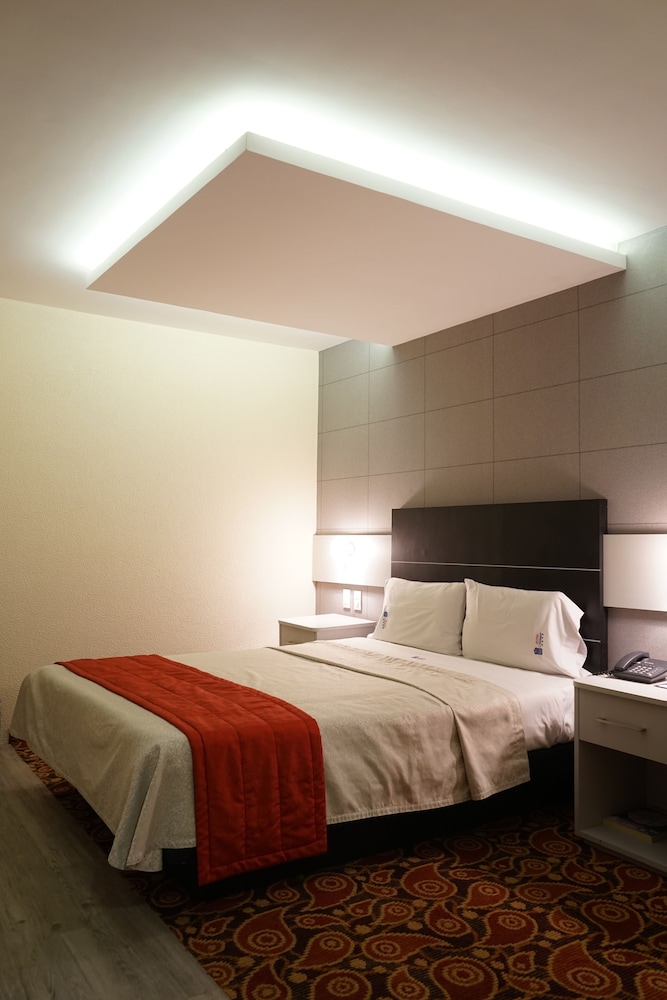 Standard Single Room - Photo 6