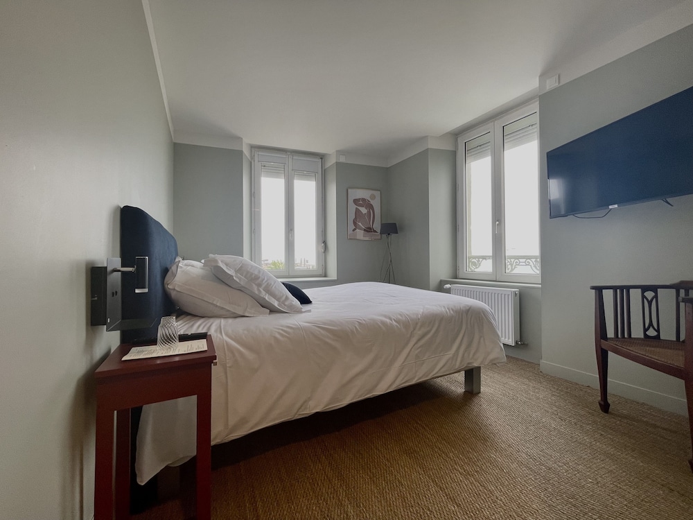LES PLAGES - Free Wireless Internet + Free High-Speed Internet, photo 6