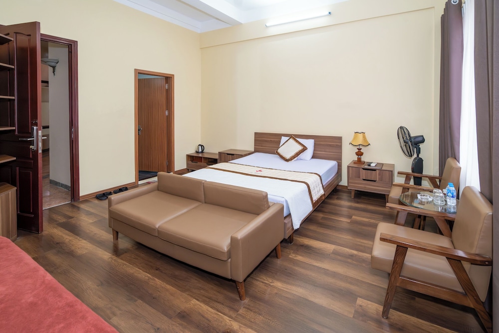 Deluxe Double Room, City View