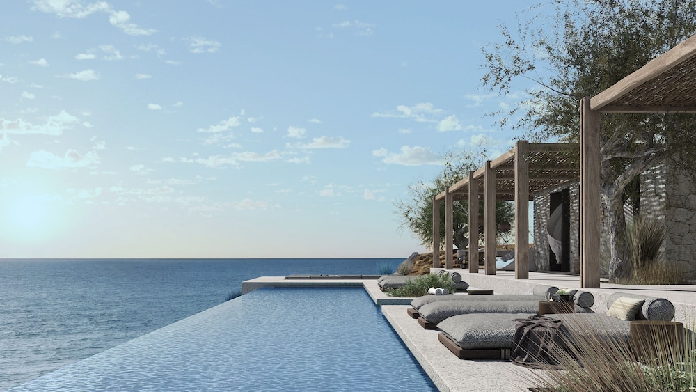 Cliff Front Four-Bedroom Villa with Outdoor Private Pool and Sea View photo 3