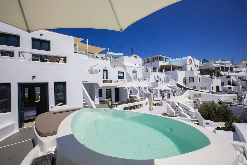 5 Deluxe Cliff Suite (Private Observation Deck Outdoor Massage Pool) - Photo 3