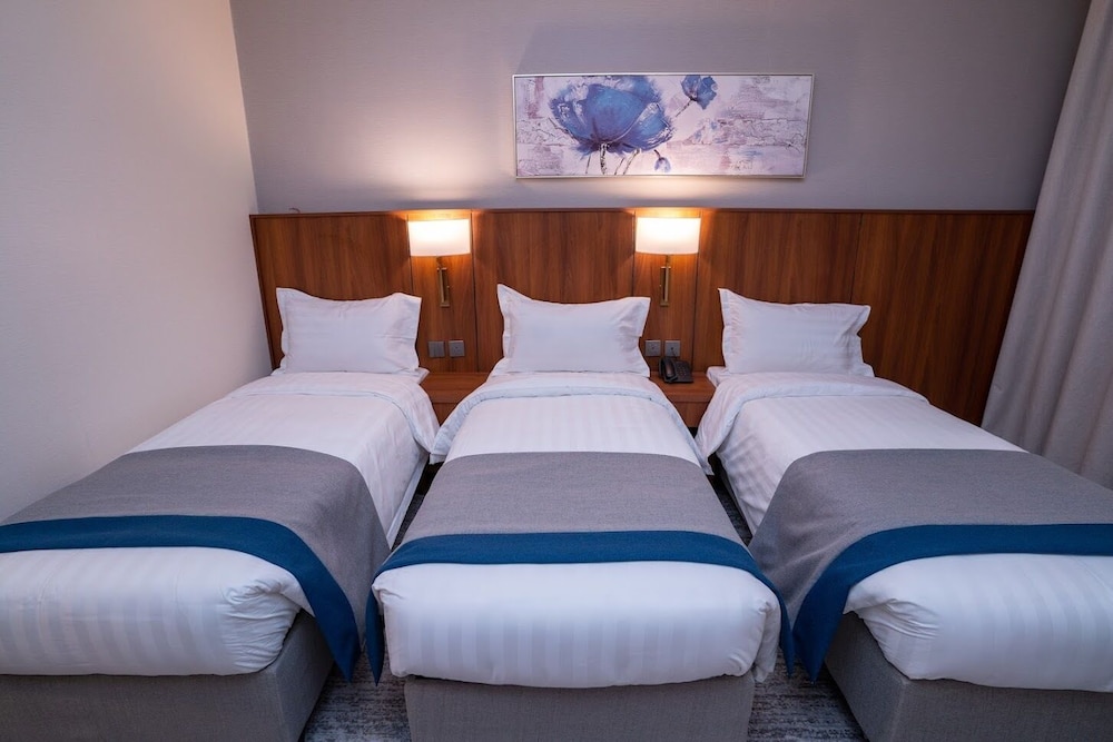 Family Triple Room photo 2